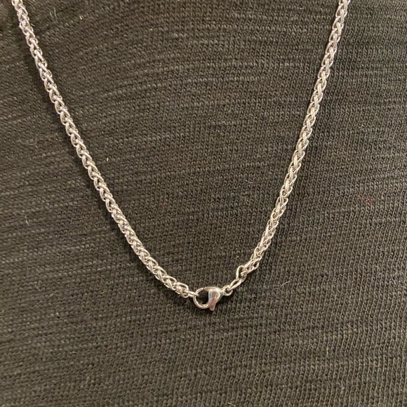 Little Evil cat necklace by Mario Markvart - Picture 2 of 3